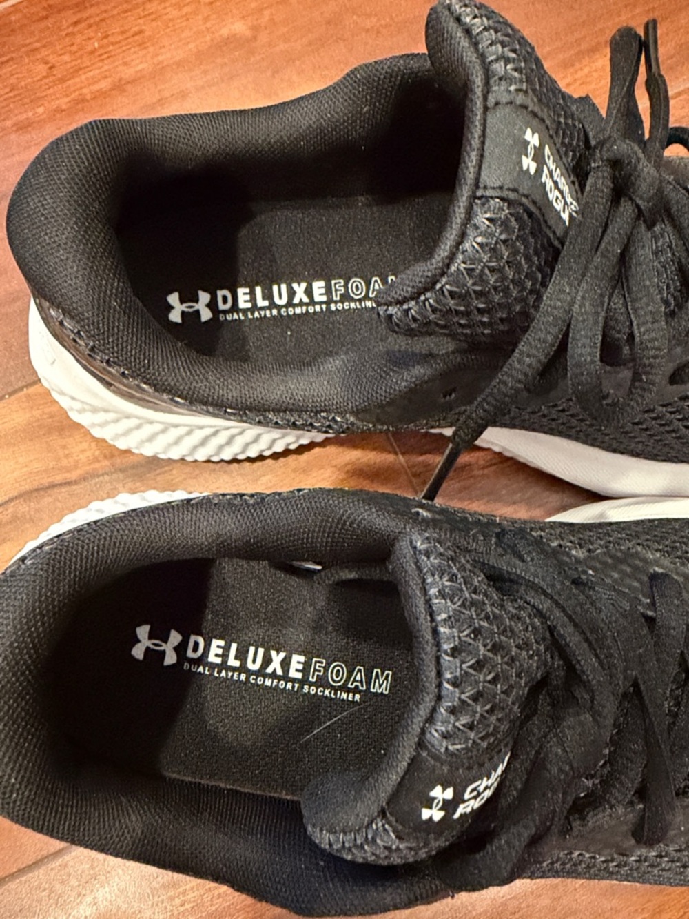 Under Armour Charged Rogue 3 Women’s Running Shoes Size 7.5 Black - Picture 4 of 10